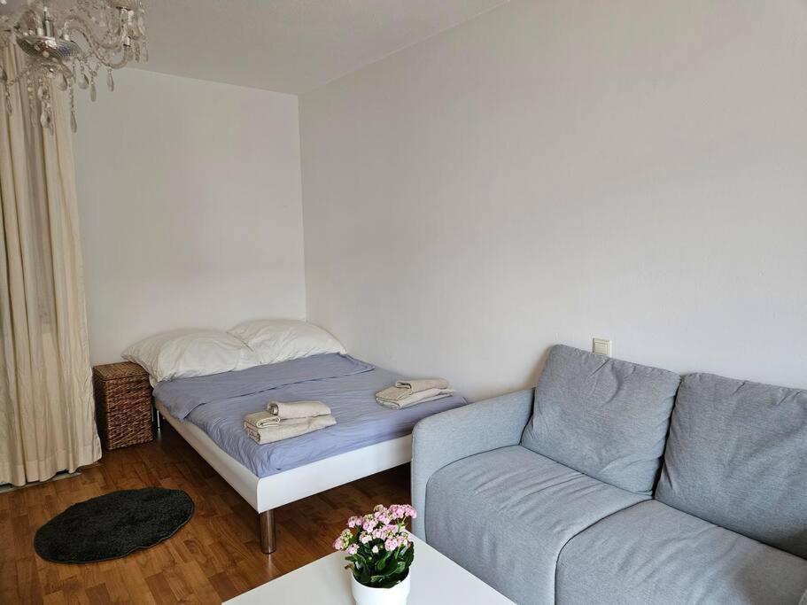 Sehr Suesse Wohnung. Altstadt Nah. Nuremberg Bagian luar foto